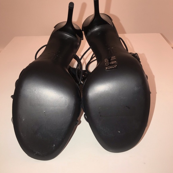 GIUSEPPE ZANOTTI T-STRAP SANDALS WITH FLOWERS - Picture 6 of 6